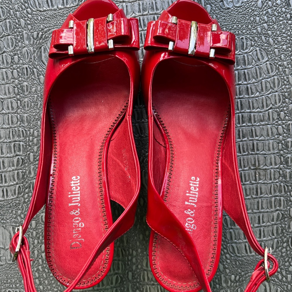 Django & Juliette Red Patent Leather Peep-Toe Slingback Heels